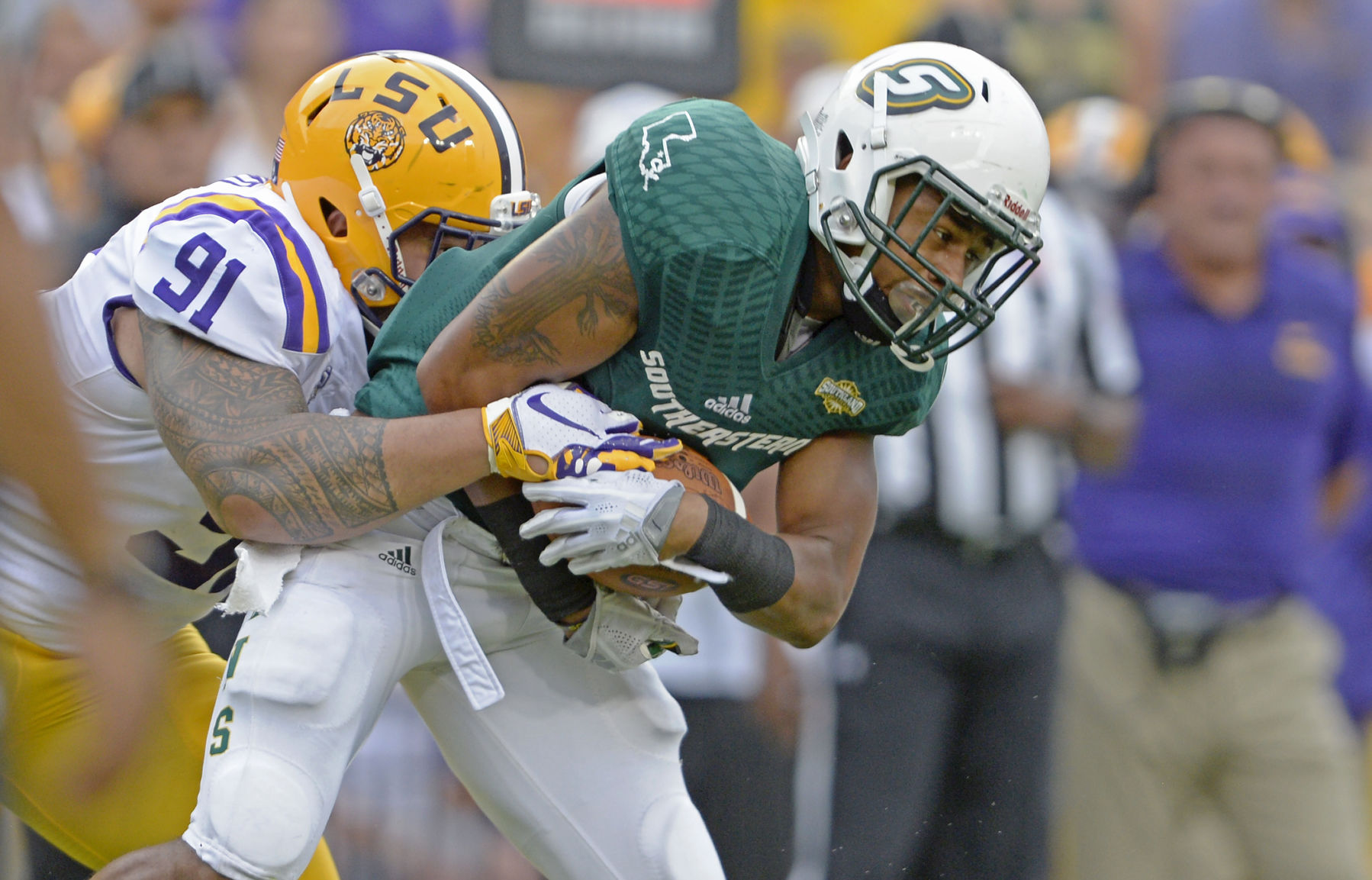 lsuslufootball1150.090918 bf